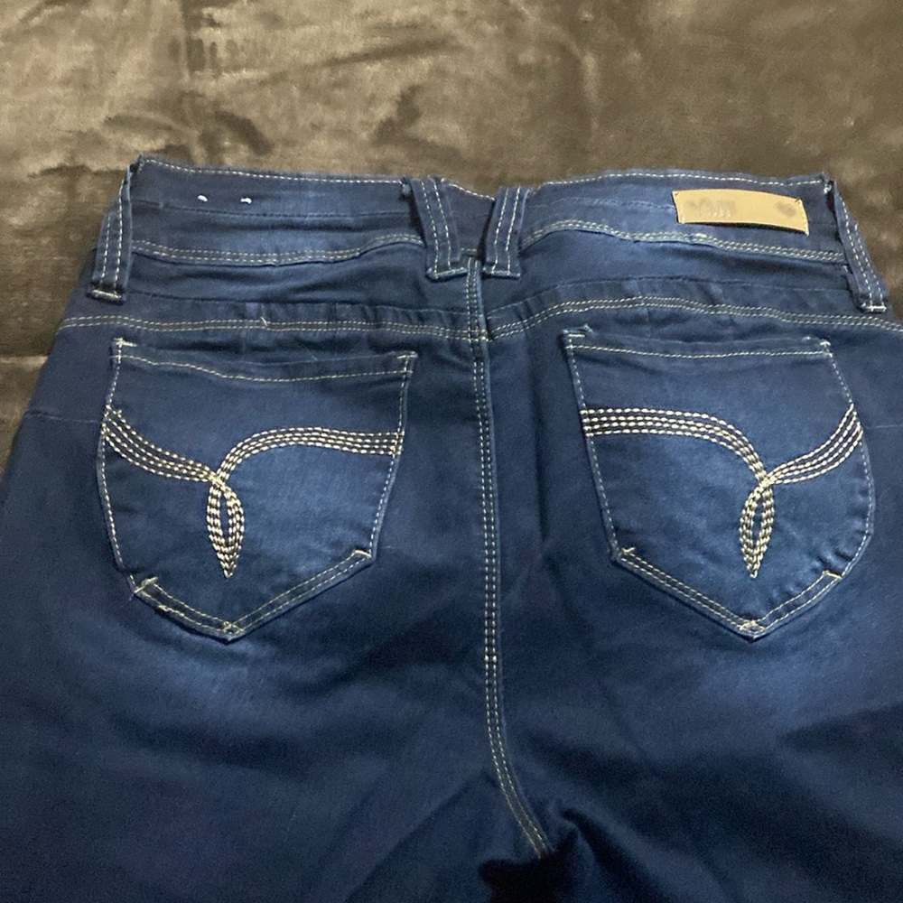 YMI WANNA BETTA BUTT